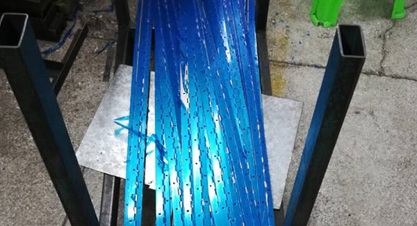 模具改良,工藝精簡(jiǎn),改善東莞合頁(yè),東莞鉸鏈,不銹鋼合頁(yè)等合頁(yè)品質(zhì)?