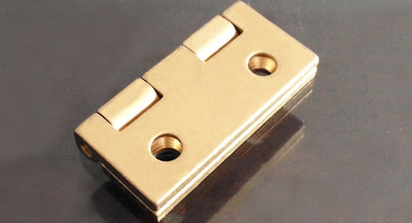 小合頁(yè),拆裝合頁(yè),長(zhǎng)合頁(yè), 扇形合頁(yè)等東莞合頁(yè),東莞鉸鏈的用途區(qū)別