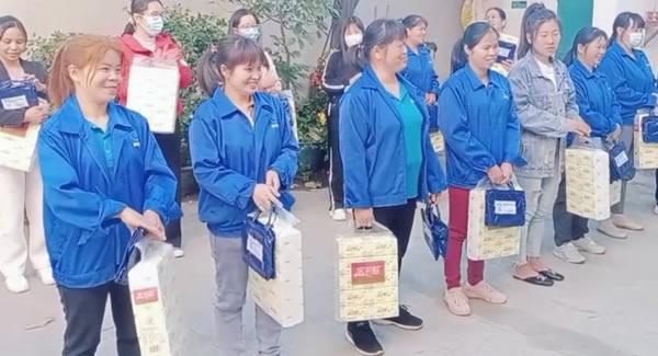 感恩女神節(jié)，所遇即美好|廣有五金&東莞合頁