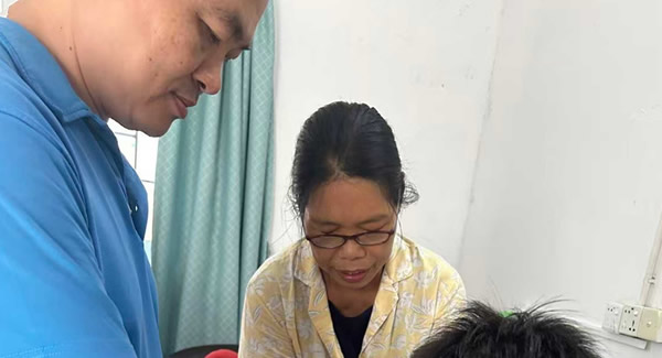 三伏貼里的暖心守護——陳總與我們的三伏健康約定|廣有五金&東莞合頁