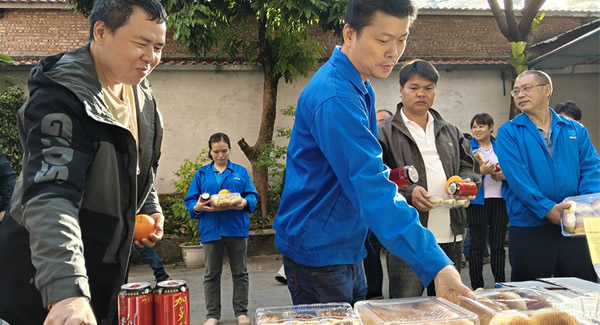 一份緊急訂單，藏著最動(dòng)人的互相成就 |廣有五金&東莞合頁?