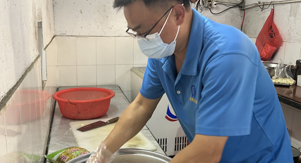 一口酸蘿卜，一份真關(guān)懷——廣有五金的暖心日常?